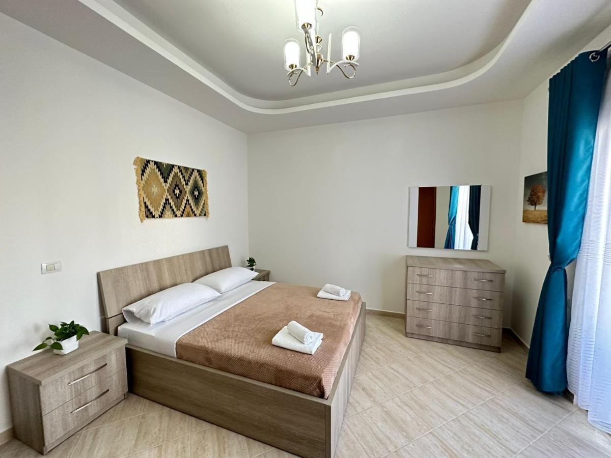 Savi Accomodations - TRB Vlorë Esterno foto